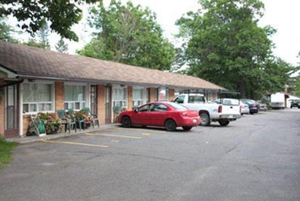 Skyline Motel Sault Ste. Marie Exteriör bild